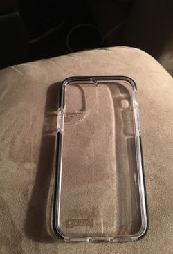 iPhone clear case Black bumper. Can meet up