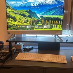 Dell Inspiron 27” Touchscreen All-In-One Desktop – Barely Used