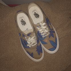 Weed Leaf Vans Size 11.5