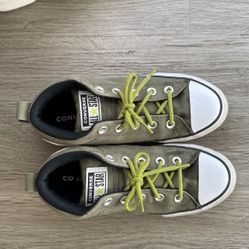 Pine Green Converse Size 2y