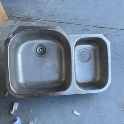 Stainless Steel Under mount Double Sink 