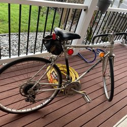1980’s Parisian Bike