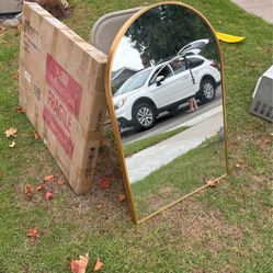 Mirror - Wall Mounted