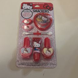Hello Kitty Makeup Set 