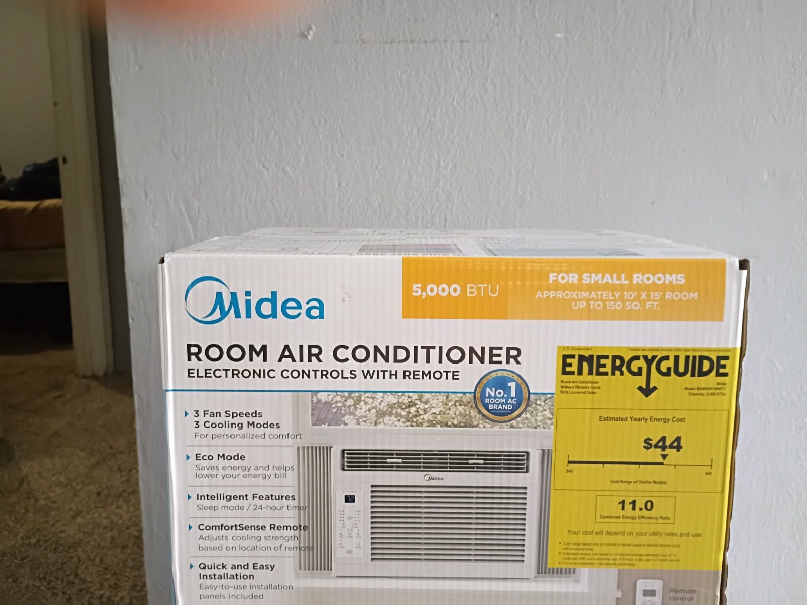 Air conditioner, window units, 5000 BTUs