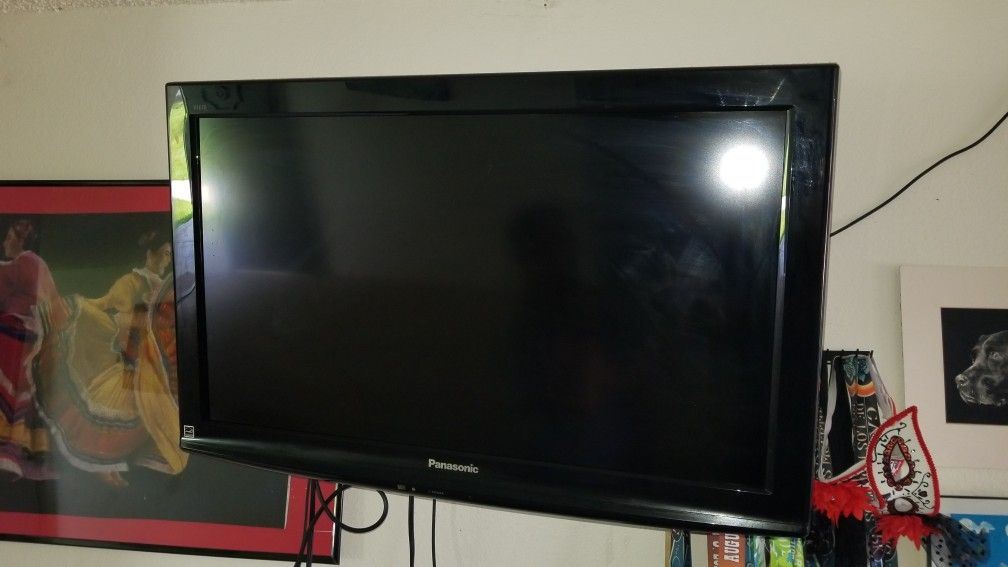 32 inch Panasonic plasma tv