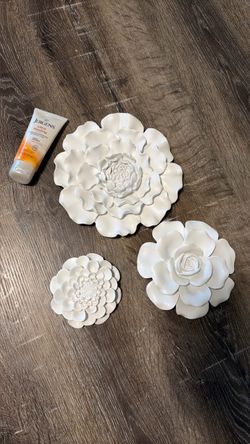 White Ceramic Flower Wall Decor Set of 3