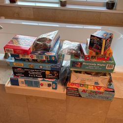 Lot Of 18 Kids Puzzles (Thomas The Train, Planets, Construction, Animals)