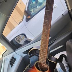 Yamaha Acoustic Electric  Guitar With Bag