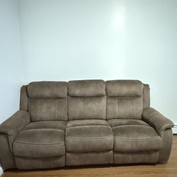 Reclining Sofa