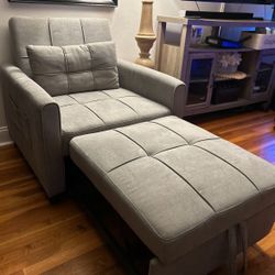 $50 Like New 3 in 1 Sofa Sleeper Chair 