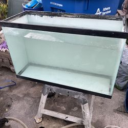 30 GALLON FISH TANK FOR SALE!!!