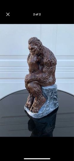Bigfoot statue