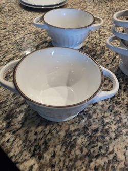 Porcelain soup bowls