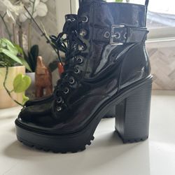 Platform Boots Size 8