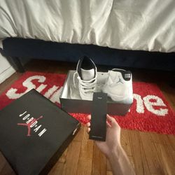 Jordan 11 Retro Legend Blue 