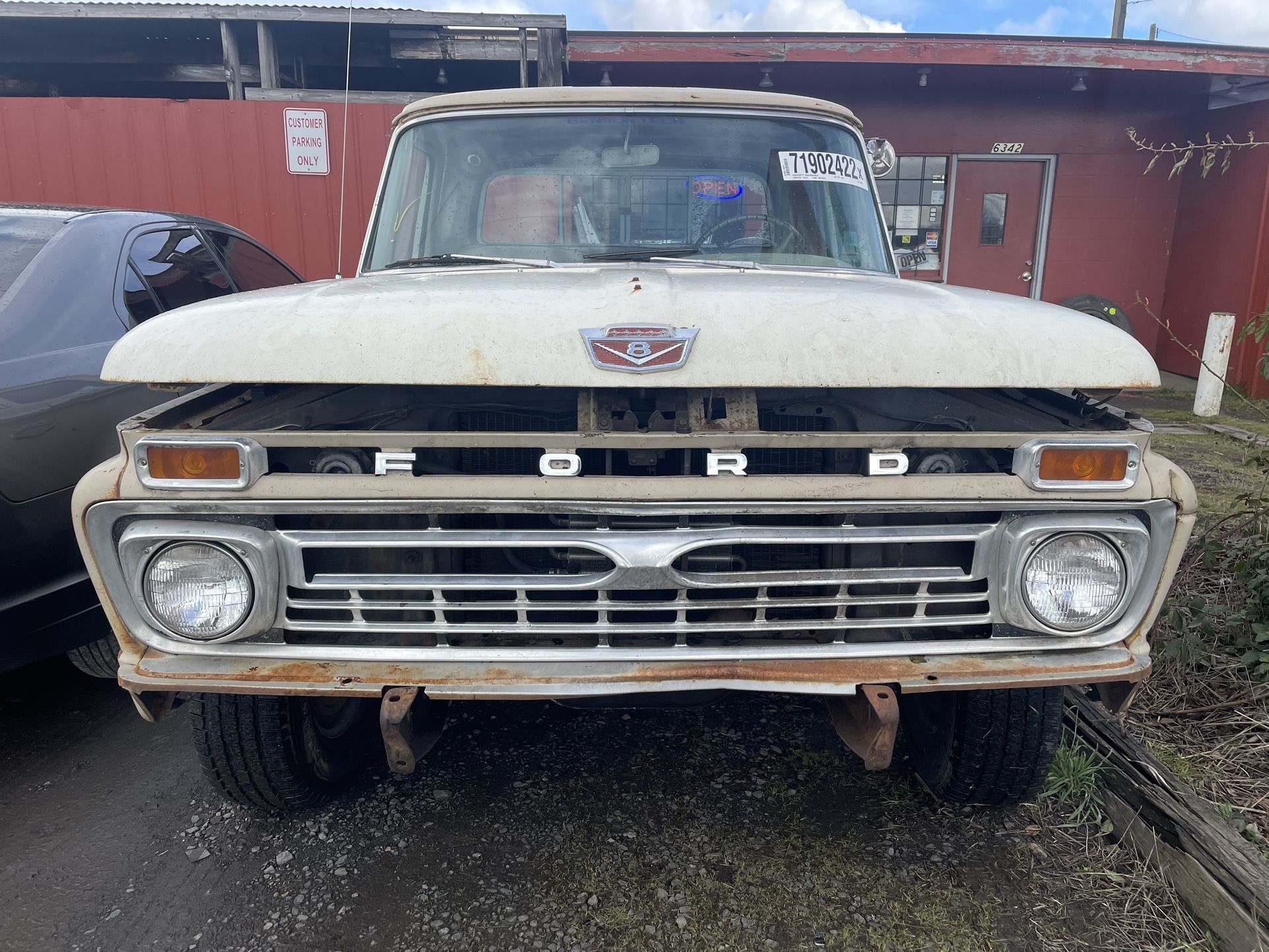 1966 Ford F200