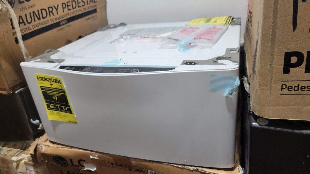 LG 27" Washer PEDESTAL in White