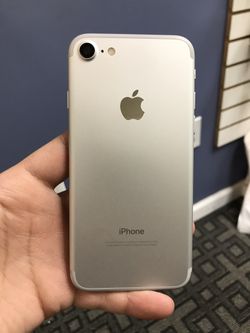 iPhone 7 128GB Factory Unlocked