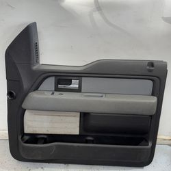 2009-2014 Ford F-150 Front Passenger Side Power Door Panel Crew OEM Black / Gray
