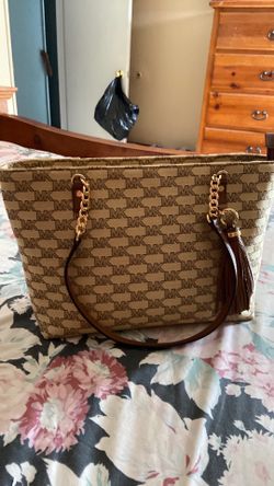 Mk tote purse original Beautiful new