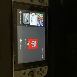 Nintendo Switch With Extra Controller 