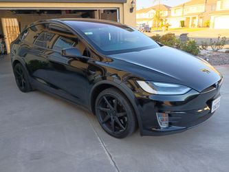 2017 TESLA MODEL X. FREE TRANSFERABLE UNLIMITED SUPERCHARGER.
