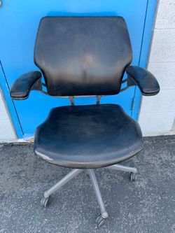 Humanscale Leather Freedom Chair