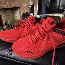 Men’s Red Puma Tennis Shoes