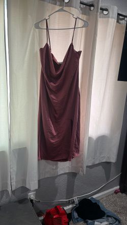 XL PINK DRESS WITH LITTLE SLIT