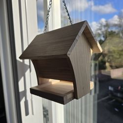 Wooden Hanging Bird Feeder Natural Wood Outdoor Garden Bird Feeder House