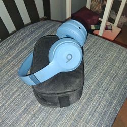 Beats Solo 4