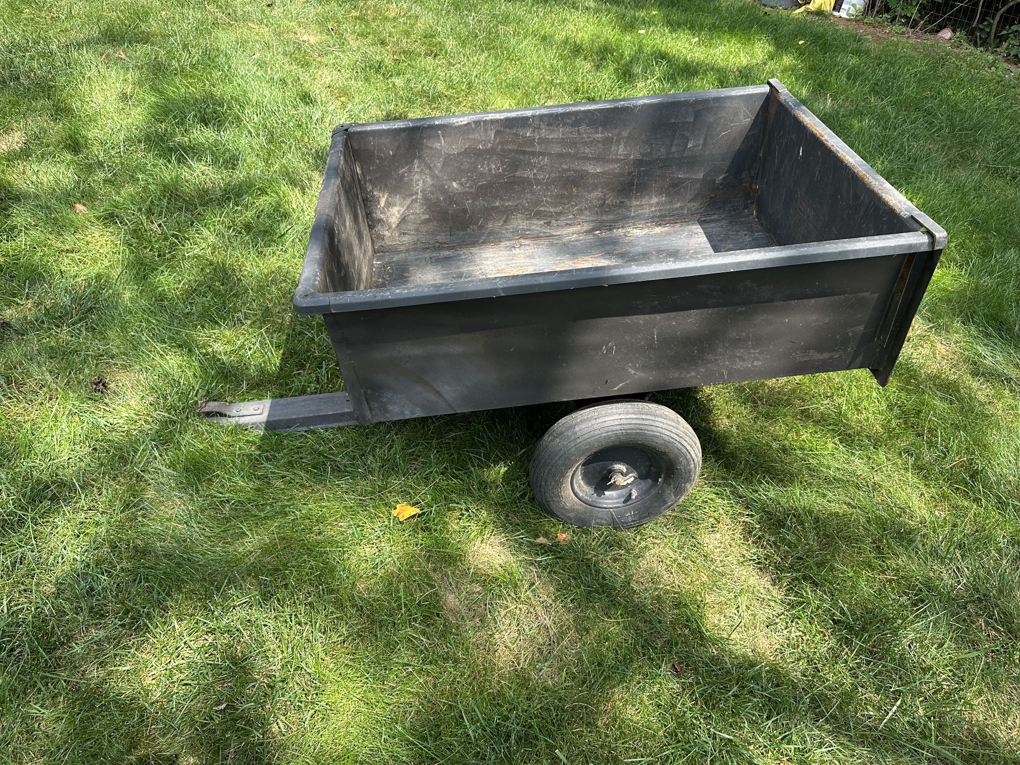 Small Lawn Trailer