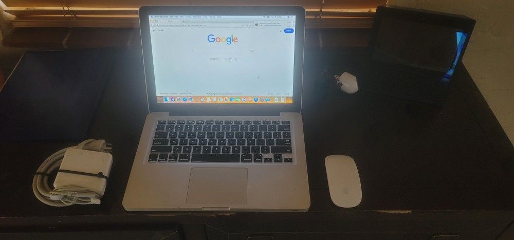Macbook Pro 2011 With High Sierra OSX