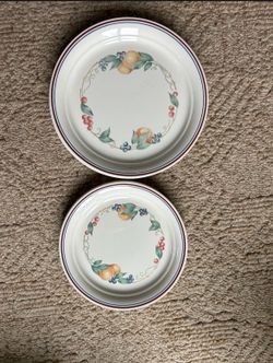 8 Corelle Plates