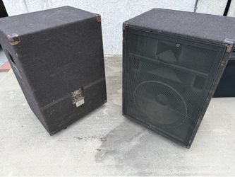 Pair of Large PA Speakers / Subwoofer Cabinets – Heavy Bass – Approx. 18” Woofers