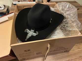 Cuernos Chuecos Cowboy Hat