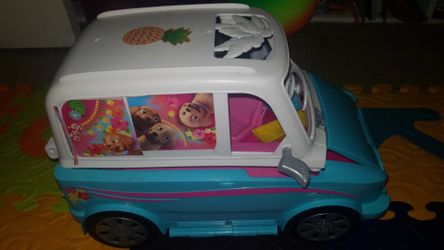 Barbie Dog Van