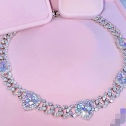 Womens Heart Choker 