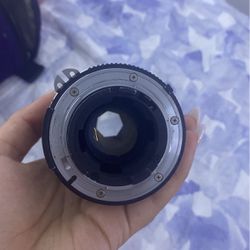 Nikon 35-200 1.35-4.5 Lense