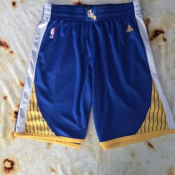 Warriors Shorts Size M