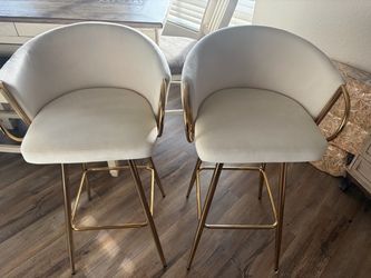 Set of 2 Cream Velvet Bar Stools with Gold Legs