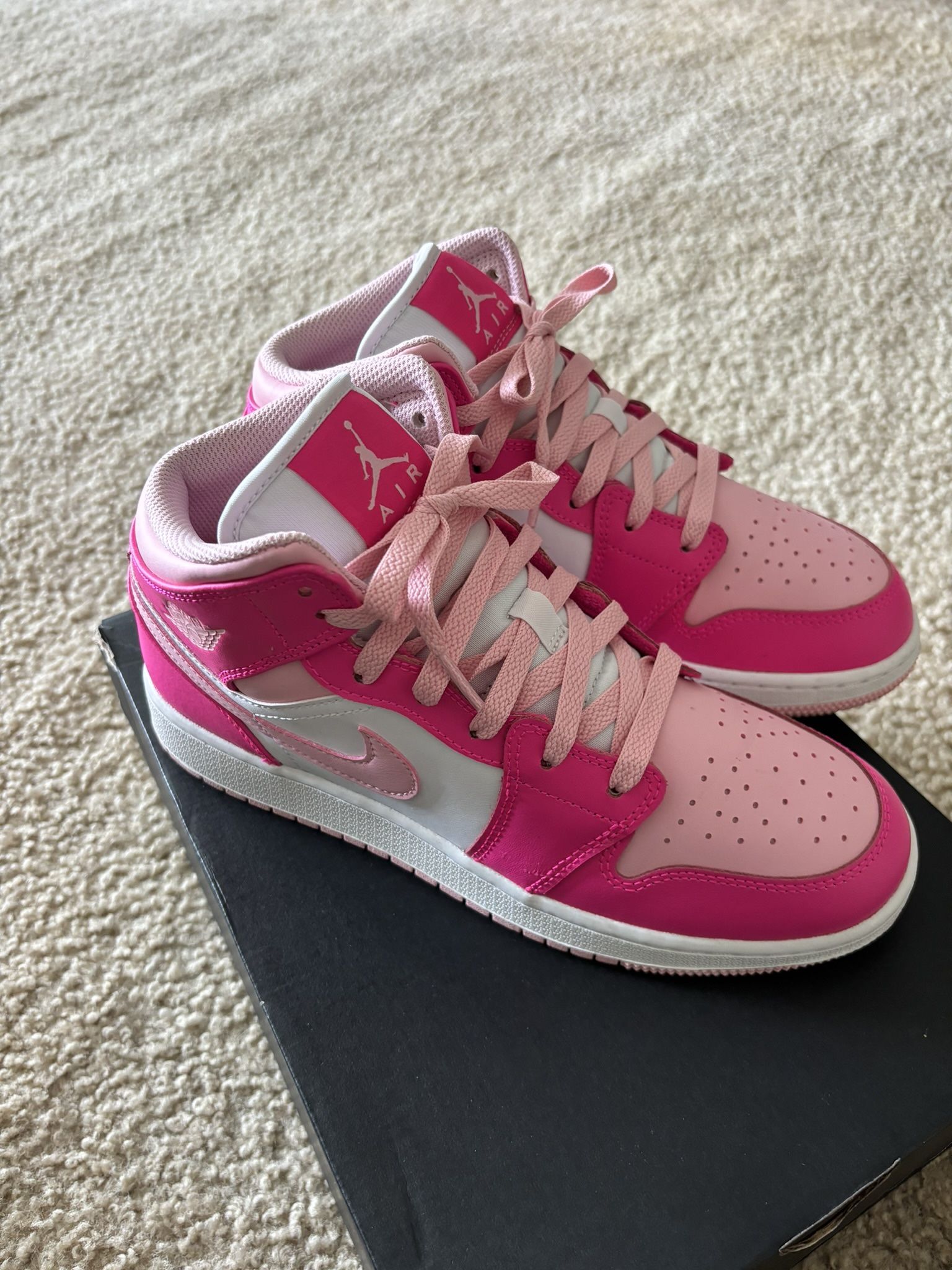 Jordans (size 6.5)