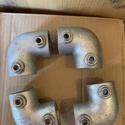 1-1/4” Galvanized Structural Pipe Elbow 
