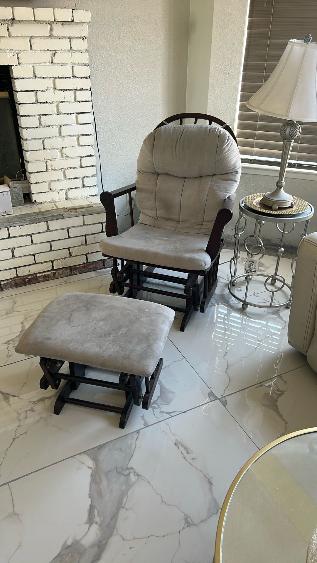 Rocking chair, gliding footstool