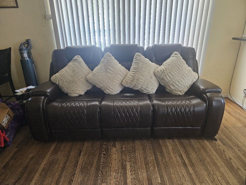 Reclining Sofa