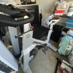 Star Trac Spinner Nxt Bike