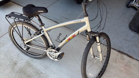 Trek Navigator 3.0,  16.5 inches $60 OBO