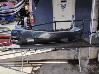 Chevrolet tahoe / suburban 2015-2020 front bumper oem