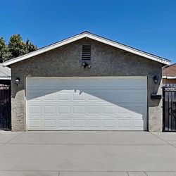 Single Family Home With 3 Bedrooms And  2 Baths At  11971 170th St   Artesia ,  CA   90701